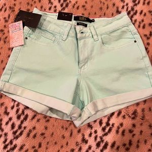 Mint L & B shorts small/4